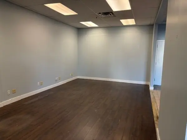 2500 Williams Pkwy #39, Brampton, ON L6S 5M9