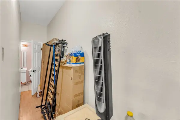 1355 Weston RD, Toronto W04, ON M6M 4R9