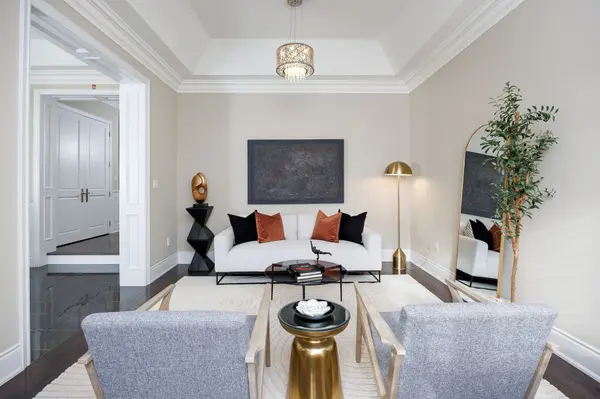 125 Paliser CT, Oakville, ON L6K 2H1