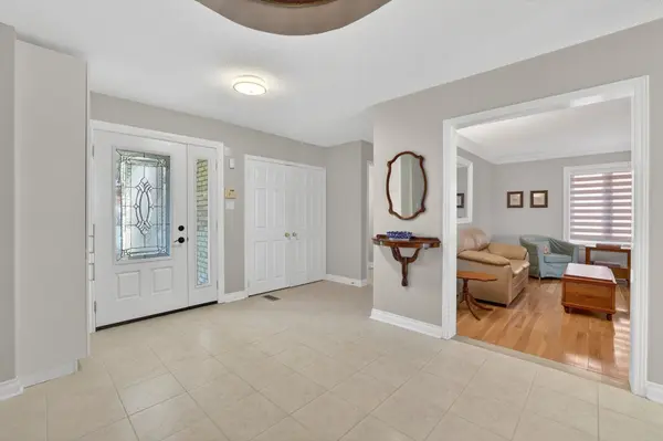 240 Howard CRES, Orangeville, ON L9W 4W6