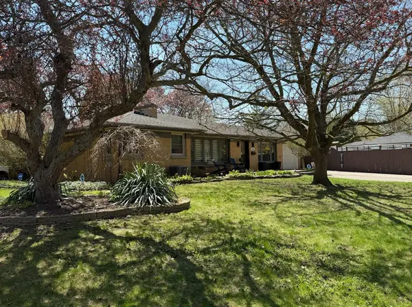 345 Glenrose DR, London South, ON N6K 2A9