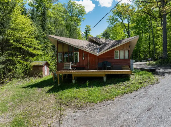 1145 Mink RD, Dysart Et Al, ON K0M 1S0