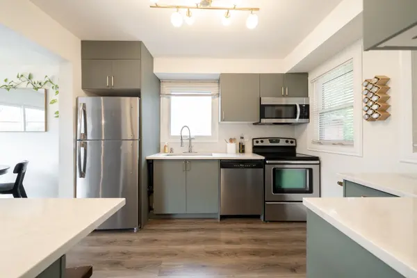 97 D'aubigny RD, Brantford, ON N3T 6J4