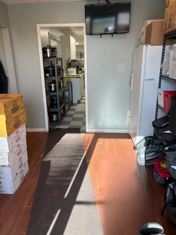 1173 Michener RD #17, Sarnia, ON N7S 4W3