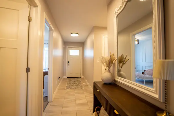 84 Spruce GDNS, Belleville, ON K8N 0B7