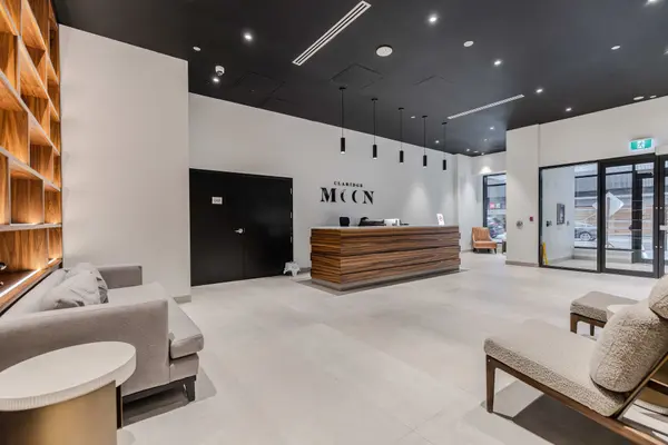 340 Queen ST #1008, Ottawa Centre, ON K1R 0G1