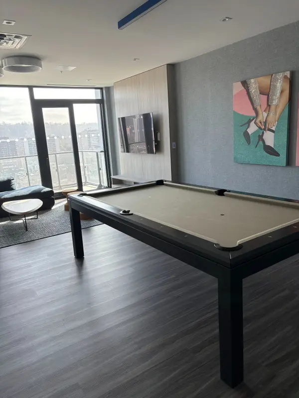 75 James ST S #PH-2714, Hamilton, ON L8P 4V8