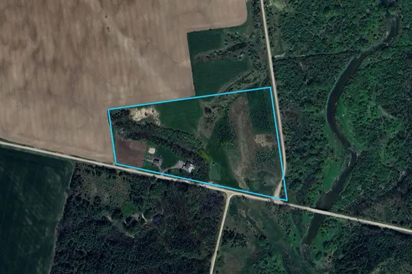 4484 AUSABLE DR, North Middlesex, ON N0M 1A0