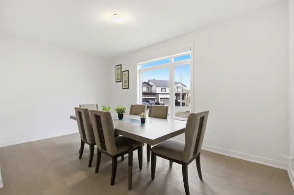 137 Shelleright ST, Kanata, ON K2M 0N9