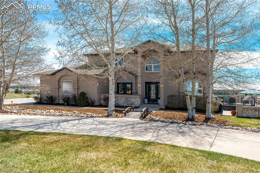 19135 Royal Troon DR, Monument, CO 80132