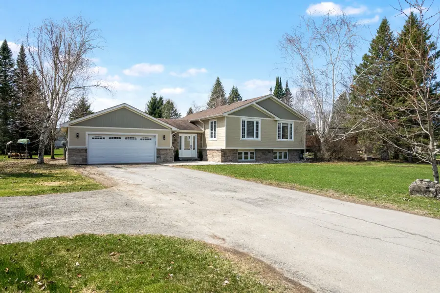 18 Harmony WAY, North Grenville, ON K0G 1J0