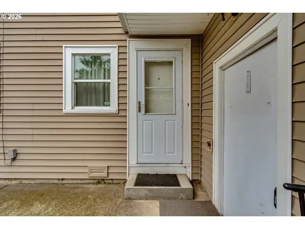 340 W M ST, Springfield, OR 97477