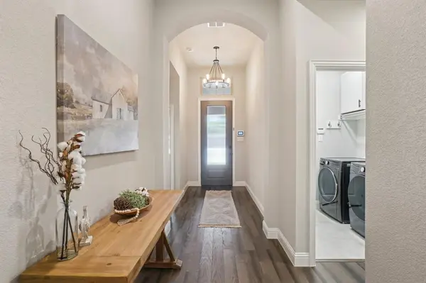 7804 Lewisville Lane, Mckinney, TX 75071