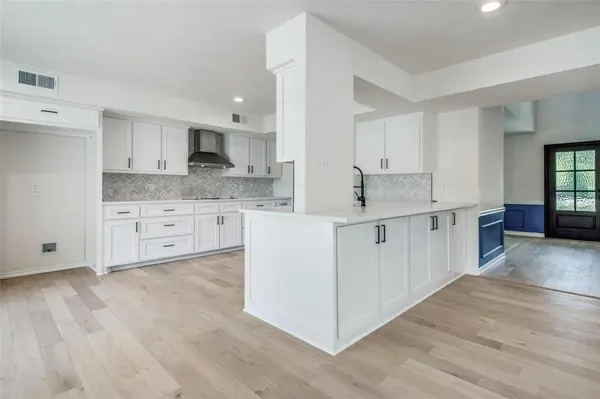 5049 Golden Circle, Denton, TX 76208