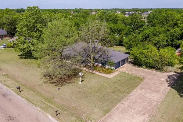 1309 Dixie Lane, Waxahachie, TX 75165