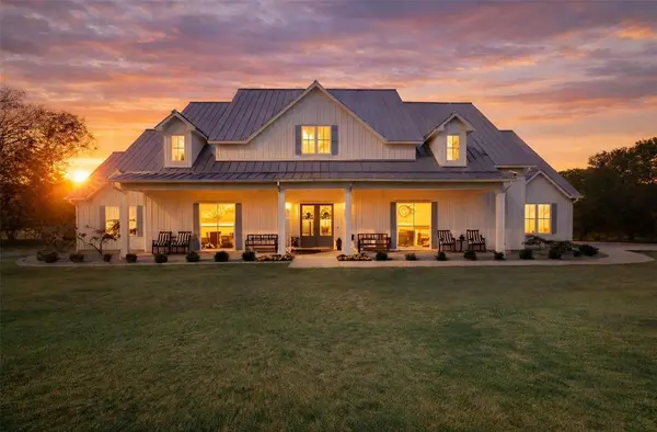 9325 Fm 428, Aubrey, TX 76227