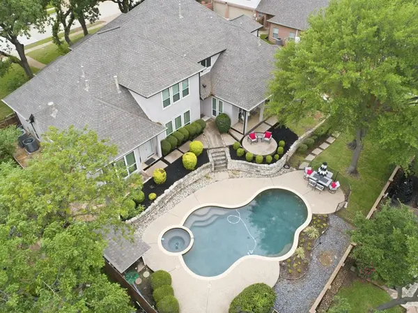 2002 Reynolds Drive, Colleyville, TX 76034