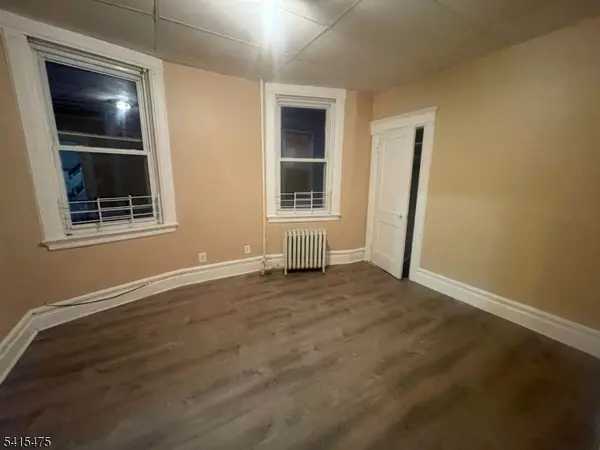 43 Mapes Ave #2L, Newark City, NJ 07112