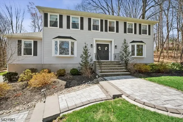 5 Jessica Pl, Randolph Twp., NJ 07869