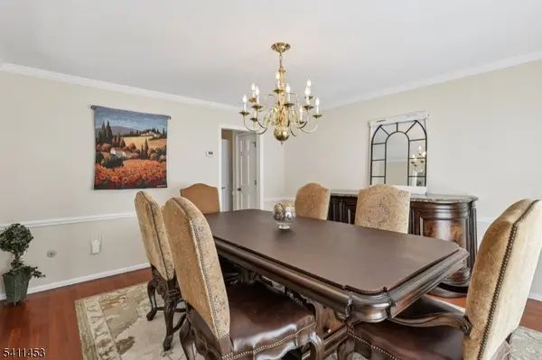 24 Manor Ln, Parsippany-troy Hills Twp., NJ 07950