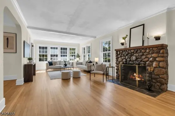 712 Forest Ave, Westfield Town, NJ 07090