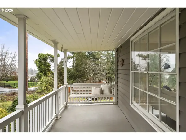 12500 SE RIDGECREST RD, Happy Valley, OR 97086