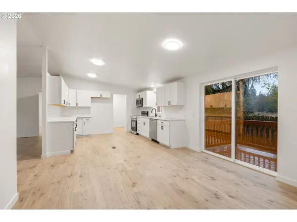 14 S GEE CREEK LOOP, Ridgefield, WA 98642