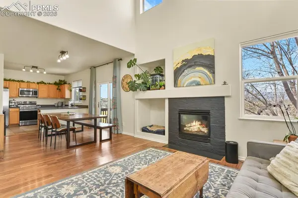 7160 Leeside VW, Colorado Springs, CO 80922