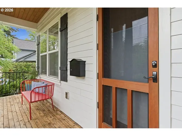 2614 NE 32ND PL, Portland, OR 97212