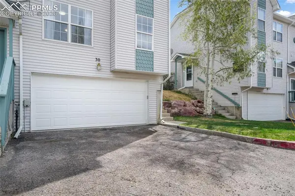 30 Vale CIR, Palmer Lake, CO 80133