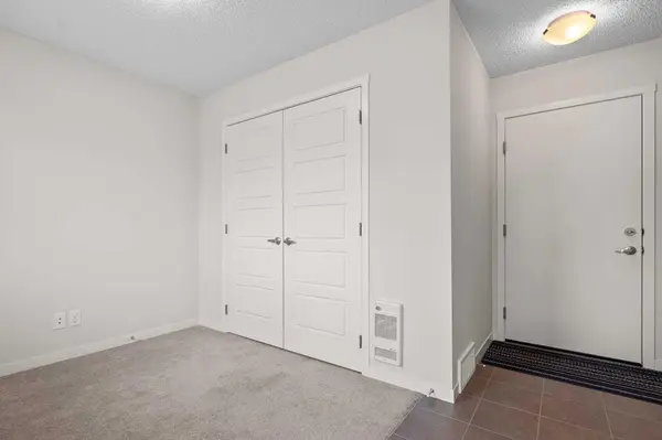 322 Harvest Hills WAY NE, Calgary, AB T3K 2P3