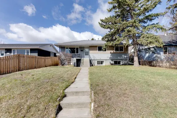 2021 38 ST SE, Calgary, AB T2B 0Z5