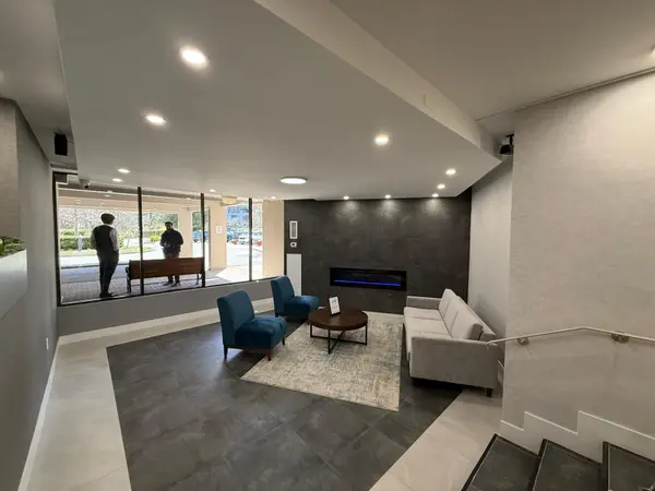 20 Edgecliff Golfway #315, Toronto C11, ON M3C 3A4