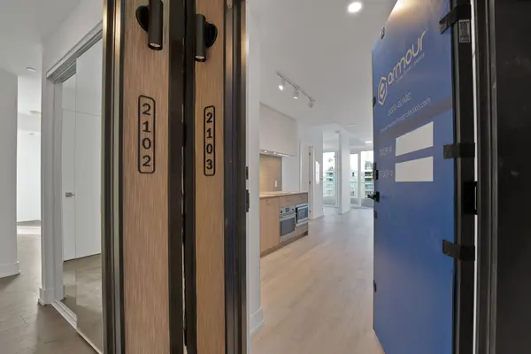 36 Olive AVE #2103, Toronto C14, ON M2N 0M4