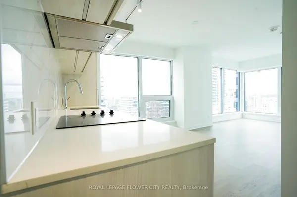 8 Wellesley ST W #3903, Toronto C01, ON M4Y 0J5