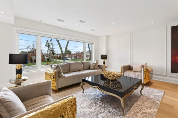 792 Midland AVE, Toronto E04, ON M1K 4E7