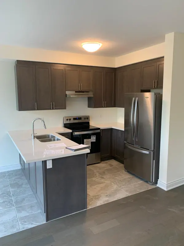 4 Little River XING, Wasaga Beach, ON L9J 0J8