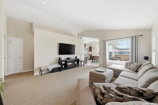 1218 Rempel CRESCENT, Saskatoon, SK S7T 0M2