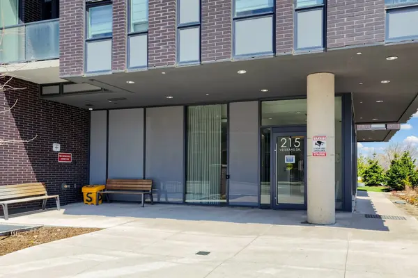 215 Veterans DR, Brampton, ON L7A 4S6