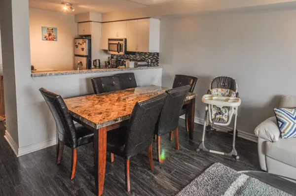 5100 Winston Churchill BLVD #408, Mississauga, ON L5M 0N9