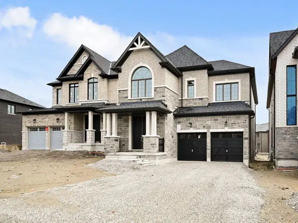 163 Thorndale RD, Brampton, ON L6P 4R8