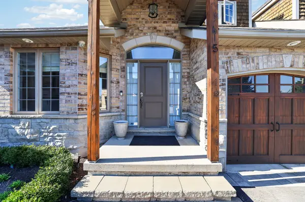 10 Zimmerman DR #5, Caledon, ON L7E 4C2