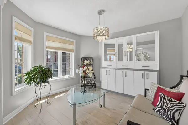 10 Zimmerman DR #5, Caledon, ON L7E 4C2