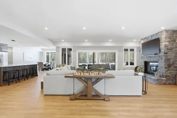 26 Mcgregor WAY, Bracebridge, ON P0B 1L0