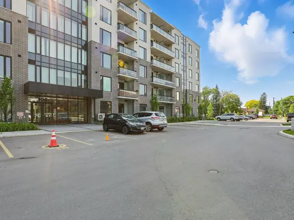 103 Roger ST #411, Waterloo, ON N2J 0G2