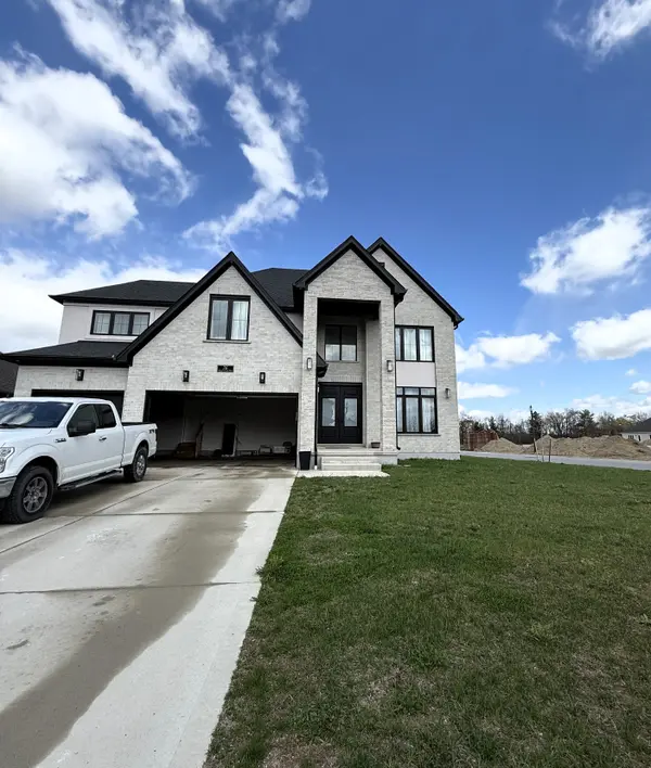 76 Hazelwood PASS, Thames Centre, ON N0L 1G5