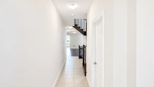 144 Bloomfield CRES, Cambridge, ON N1T 0G5