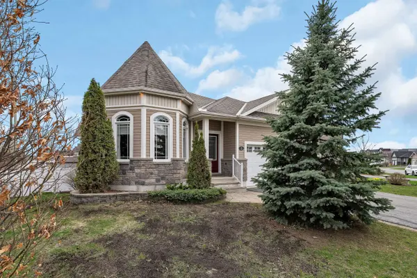 2 Westerra WAY, North Grenville, ON K0G 1J0