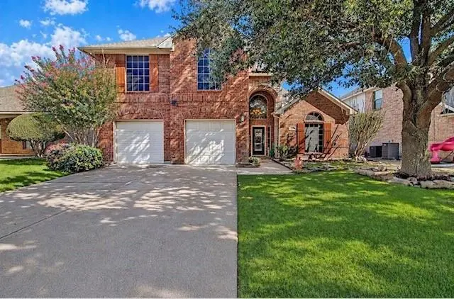 328 Tioga Street, Burleson, TX 76028