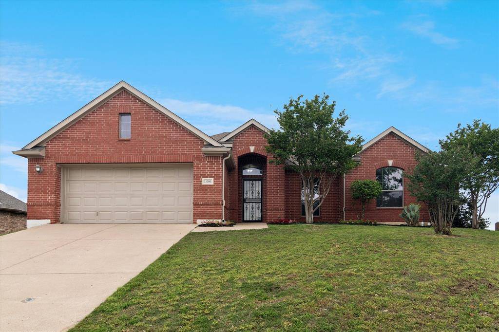 11000 Owl Creek Drive, Fort Worth, TX 76179